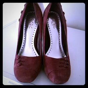 BCBG Paris vintage inspired pumps
